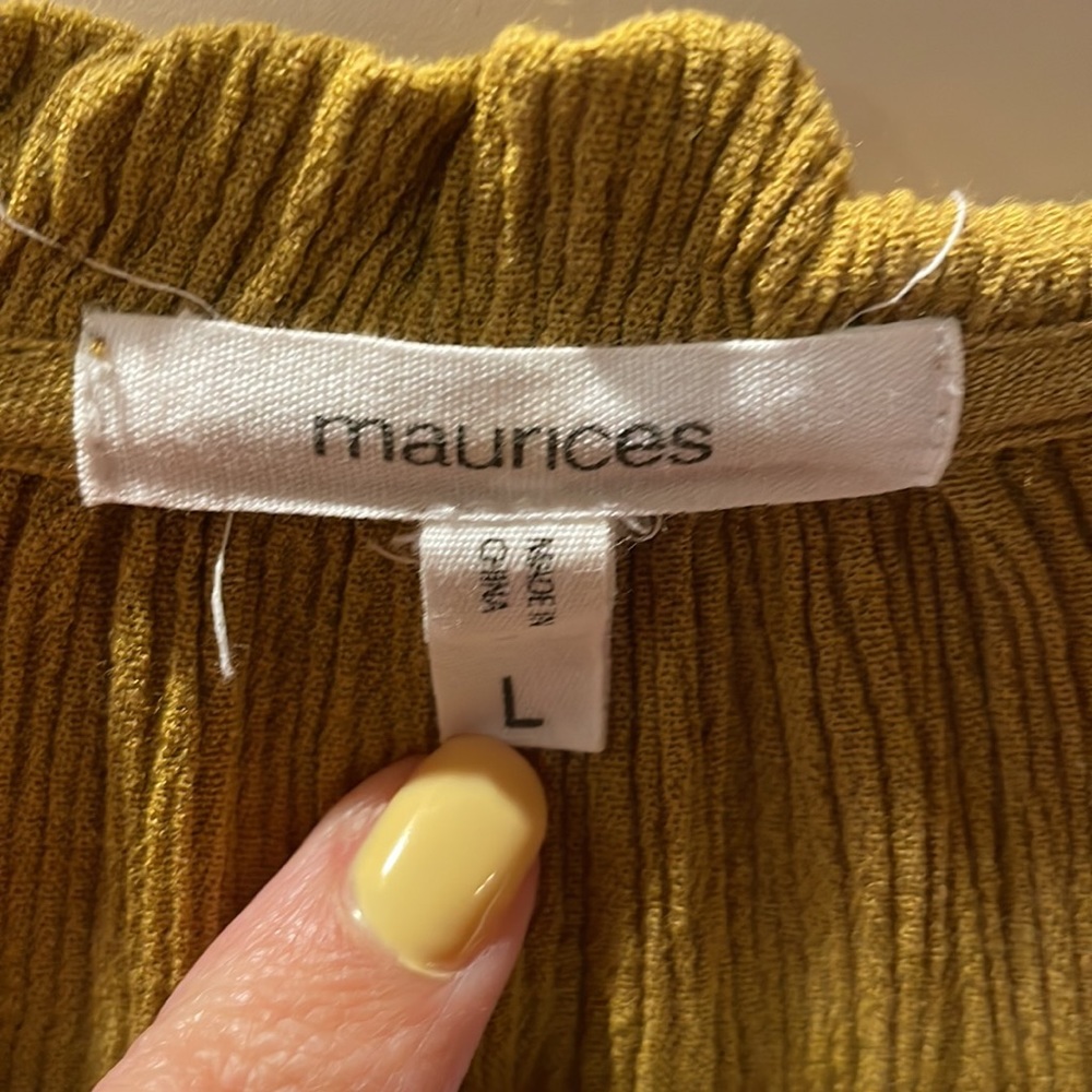 Maurice’s top - Picture 3 of 5